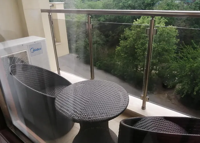 Golden Line Golden Sands